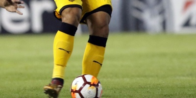 Pe�arol se afirma como l�der, Nacional y Wanderers luchan por segundo puesto