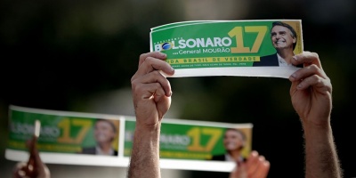 El ultraderechista Bolsonaro refuerza sus mensajes de agrado al mercado