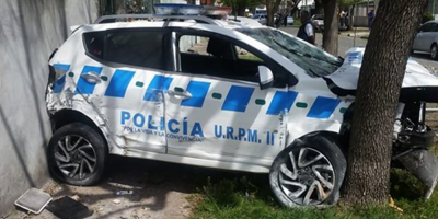 Tras persecuci�n, capturan a dos ladrones en moto que asaltaron a un matrimonio