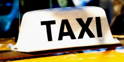 Gremiales del taxi advierten al ministro de trabajo sobre crisis del sector