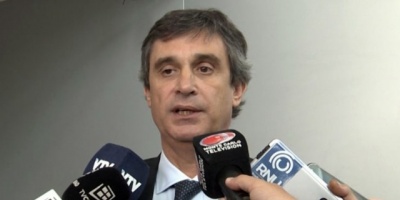 Gobierno present� proyecto modificativo de la ley de descentralizaci�n ante el Congreso de Intendentes