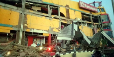 Impactantes im�genes del tsunami en Indonesia
