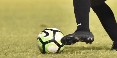 Cat�lica derrota a Colo Colo y da tremendo paso en su lucha por el t�tulo