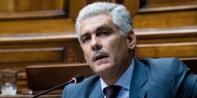 Piden la remoci�n del director de ASSE por violaci�n del C�digo Penal y ultraje a s�mbolos religiosos
