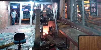 Explotaron cajero autom�tico en Sauce y se llevaron todo el dinero