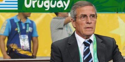 Tab�rez firma su contrato con la Selecci�n hasta Rusia 2018