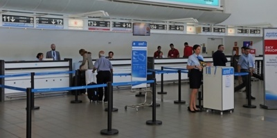 Vuelos cancelados y/o demorados en Buenos Aires por despidos y disputa salarial. Se suspendi� vuelo a Montevideo