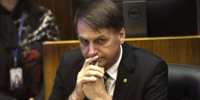 Bolsonaro se compromete a un "pacto" sobre d�ficit, jubilaci�n y seguridad