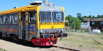 Una persona herida luego ser embestida por un tren en Capurro