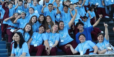 "Coro ms grande del mundo" se present en la inauguracin del Mundial