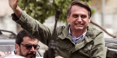 Bolsonaro anuncia al futuro titular de Salud y ya llega a diez ministros