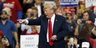Trump sugiere crear un canal televisivo internacional para competir con CNN