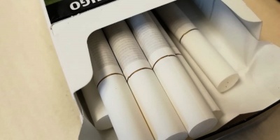 Cuatro aduaneros y un efectivo de Prefectura detenidos por contrabandear cigarrillos