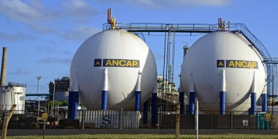 Un paro de transportistas afecta el abastecimiento de combustible