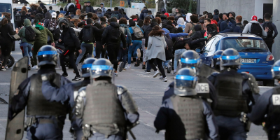 El Gobierno francs investigar la detencin masiva de estudiantes en protesta