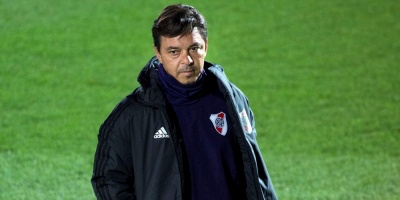 Presidente de River Plate confirma que Gallardo seguir entrenando al club