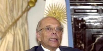Batlle: "Entregamos un pa�s encaminado, no es la misma situaci�n que va a tener el pr�ximo presidente"