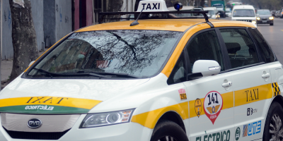 Presentarn nuevos taxis elctricos en Montevideo