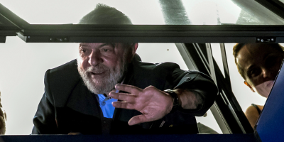 Militantes celebraron Navidad en apoyo a Lula a puertas de prisin en Brasil
