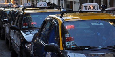 Taxistas resolvern el mircoles el levantamiento del paro
