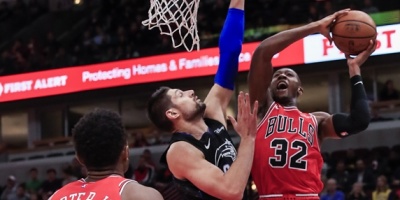 Rockets y Celtics vencieron con suspenso; exhibiciones de Lakers Bucks y Jazz