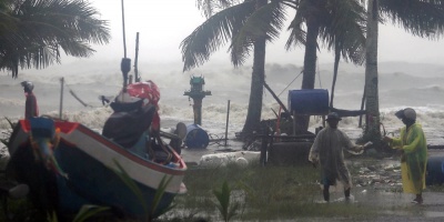 Pabuck pierde fuerza tras dejar 3 muertos y miles de evacuados en Tailandia