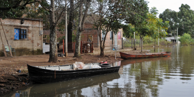 Ms de 200 personas desplazadas por inundaciones