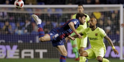 Cabaco anota en la victoria del Levante ante un dubitativo Barcelona