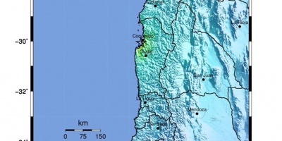 Mueren dos personas durante la evacuacin por tsunami tras el sismo en Chile