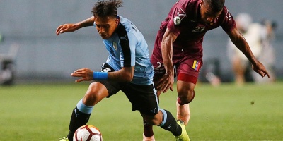 Uruguay iguala ante Venezuela 1-1