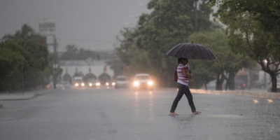 Rige advertencia amarilla por persistencia de lluvias y tormentas