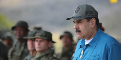 Maduro inicia ejercicios militares con el grito "fuera Trump de Venezuela"