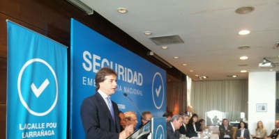 Lacalle Pou present� equipo de seguridad: Mayor capacitaci�n y combate a la corrupci�n en la Polic�a