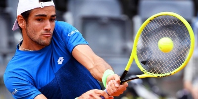 Zverev se estrella ante Berrettini en su debut