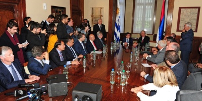 Gobierno firm acuerdo con el BID para las obras del Ferrocarril Central