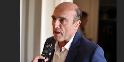 Precandidato del FA Daniel Martnez defendi la carga tributaria actual