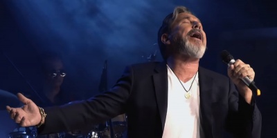 Montaner saca un disco para recordar "lo rico que es bailar pegao"