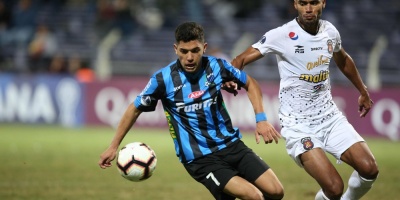 Copa Sudamericana: Caracas venezolano le gan a Liverpool por 2 goles a 0