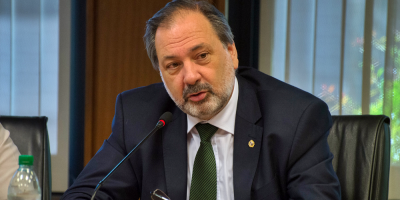 Gandini cuestion a Astori por polticas en materia de dficit fiscal