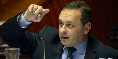 Senador Delgado dijo que si gana Lacalle Pou derogar�a la Ley de Medios