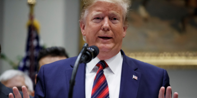 Trump llama "dbil mental" a su probable adversario electoral, Joe Biden