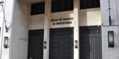 Bonos globales uruguayos cierran en alza 