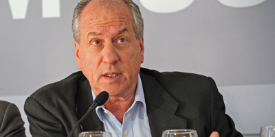 El Gobierno defendi la negociacin tripartita durante la intervencin en la OIT