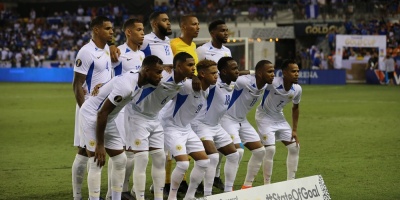 El primer triunfo histrico de Curazao le cuesta la eliminacin a Honduras