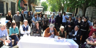 Mujica felicit� trabajo en Hospital Vilardeb� 