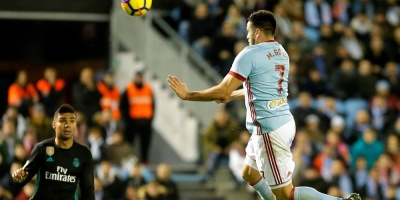 Maxi G�mez llega a Valencia para cerrar su fichaje por el club de Mestalla