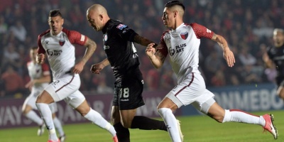 Copa Sudamericana: Argentinos vence a Col�n y se acerca a cuartos