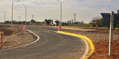 Inauguran obras que recuperaron 102 kil�metros de la ruta 26
