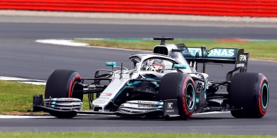 Bottas firma la 'pole' en Silverstone