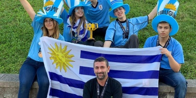 Estudiantes de Atl�ntida ganan premio en torneo de rob�tica en Estados Unidos